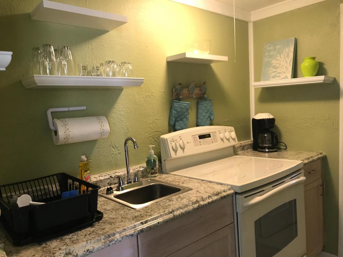 Pelican Island Cottages Sebastian Esterno foto